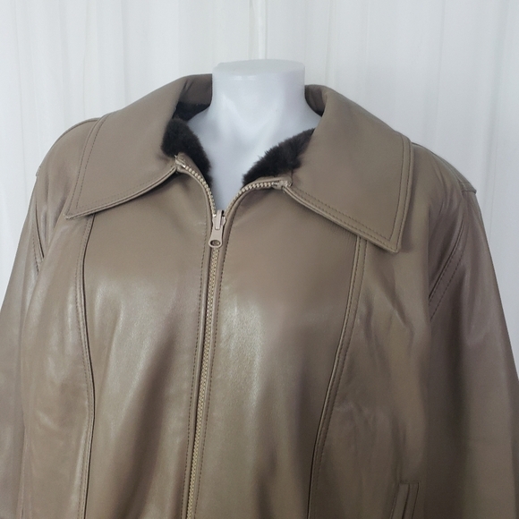 Reversible leather and faux fur coat taupe brown large unique heavy gorgeous - Picture 3 of 11